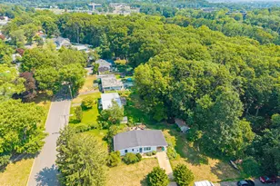 184 Parkview Ter, Lincroft, NJ 07738 - Photo 29