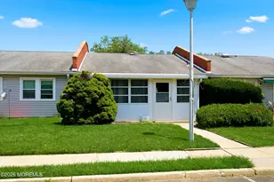 56 Skyline Dr, Brick, NJ 08724 - Photo 3