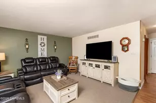 208 N Success Rd, Cream Ridge, NJ 08514 - Photo 9