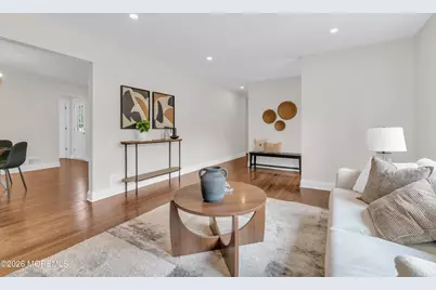 11 W Park Avenue, Belford, NJ 07718 - Photo 5