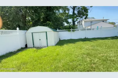 103 Iris Drive, Neptune Township, NJ 07753 - Photo 5