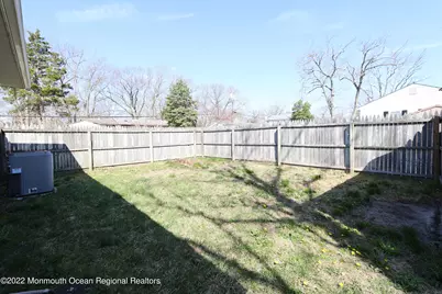 585 Sica Lane, Toms River Township, NJ 08753 - Photo 7
