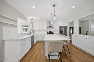 16 Mercury Cir, South Amboy, NJ 08879 - Photo 11