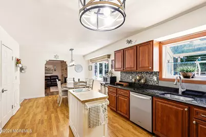 11 Bronia Street, Howell Township, NJ 07731 - Photo 7