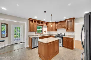 37 Timber Ln, Manalapan Township, NJ 07726 - Photo 23