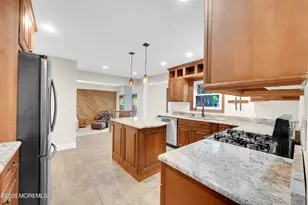 37 Timber Ln, Manalapan Township, NJ 07726 - Photo 25