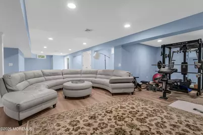 10 Bermet Court, Tinton Falls, NJ 07724 - Photo 29