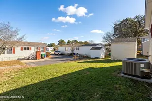 405 Maplehurst Ct, Manchester Township, NJ 08759 - Photo 3