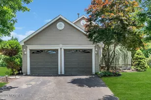 5 Round Valley Ln, Lakewood, NJ 08701 - Photo 1