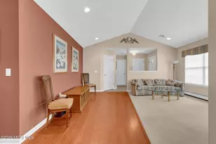 5 Round Valley Ln, Lakewood, NJ 08701 - Photo 7