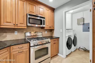 14 Evergreen Ct, Freehold, NJ 07728 - Photo 23
