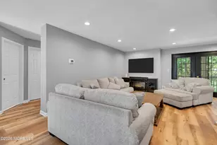14 Evergreen Ct, Freehold, NJ 07728 - Photo 11