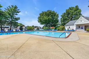 14 Evergreen Ct, Freehold, NJ 07728 - Photo 43