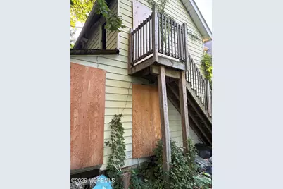136 Ridge Avenue, Asbury Park, NJ 07712 - Photo 3