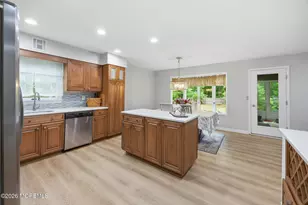 8 Maple St, Port Monmouth, NJ 07758 - Photo 15