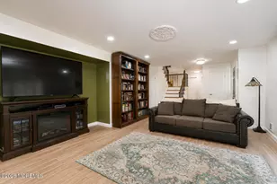 101 Fawn Dr, Matawan, NJ 07747 - Photo 9