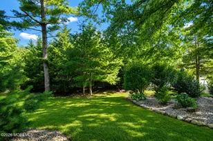 101 Fawn Dr, Matawan, NJ 07747 - Photo 41