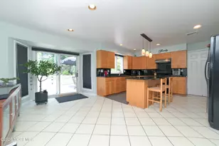 10 Mitchell Ct, Marlboro Township, NJ 07746 - Photo 13