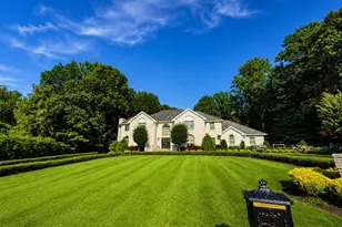 5 Hemlock Ln, Holmdel, NJ 07733 - Photo 3