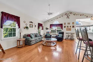 21 Chaucer Cir, Manchester Township, NJ 08759 - Photo 15