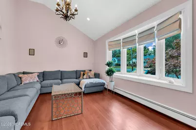 10 Homestead Place, Holmdel, NJ 07733 - Photo 5