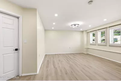 300 Ocean Avenue N #C1, Long Branch, NJ 07740 - Photo 25