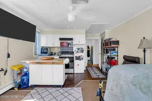 126 S Main St, Allentown, NJ 08501 - Photo 29