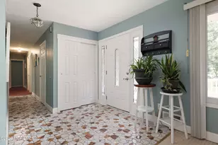 102 Stratford Rd, Tinton Falls, NJ 07724 - Photo 5