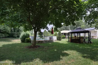 102 Stratford Road, Tinton Falls, NJ 07724 - Photo 33
