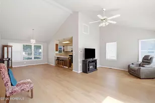 101 Foxwood Ln, Forked River, NJ 08731 - Photo 9