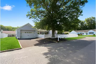 101 Foxwood Lane, Forked River, NJ 08731 - Photo 5