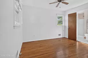 17 Railroad Ave, Beachwood, NJ 08722 - Photo 27