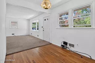 17 Railroad Ave, Beachwood, NJ 08722 - Photo 33
