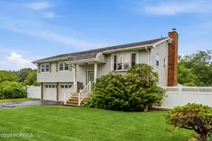 652 Brookside Dr, Toms River Township, NJ 08753 - Photo 1