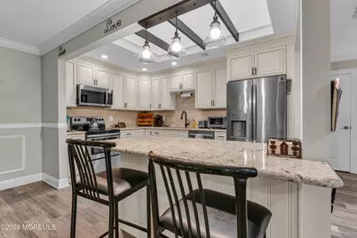10 Danbury Court, Red Bank, NJ 07701 - Photo 7