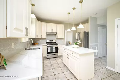 19 Pecan Valley Drive, Marlboro Township, NJ 07746 - Photo 15
