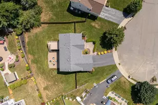 19 Pecan Valley Dr, Marlboro Township, NJ 07746 - Photo 53