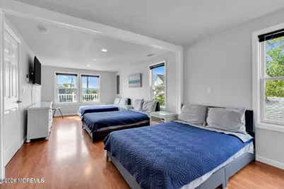 27 Arnold Avenue, Point Pleasant Beach, NJ 08742 - Photo 5