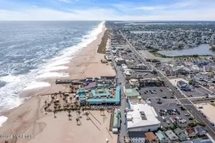 27 Arnold Ave, Point Pleasant Beach, NJ 08742 - Photo 17