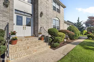 14 Jamesworthy Ct, Marlboro Township, NJ 07746 - Photo 7