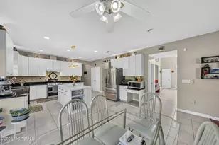 14 Jamesworthy Ct, Marlboro Township, NJ 07746 - Photo 23