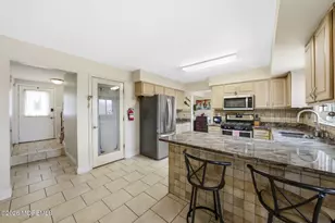 43 Concord Cir, Howell Township, NJ 07731 - Photo 15