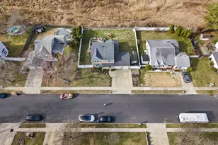 43 Concord Cir, Howell Township, NJ 07731 - Photo 3