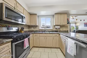 43 Concord Cir, Howell Township, NJ 07731 - Photo 17