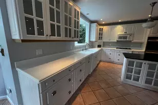 540 Wall St, Eatontown, NJ 07724 - Photo 9