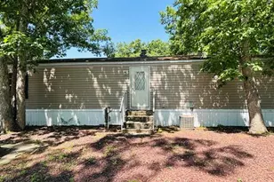 35 Roberts Rd, Toms River Township, NJ 08755 - Photo 3