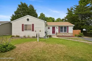 107 Division St, Little Egg Harbor, NJ 08087 - Photo 1