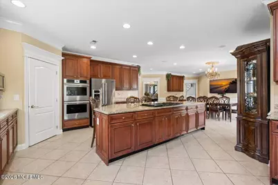 828 Dancer Lane, Manalapan Township, NJ 07726 - Photo 35