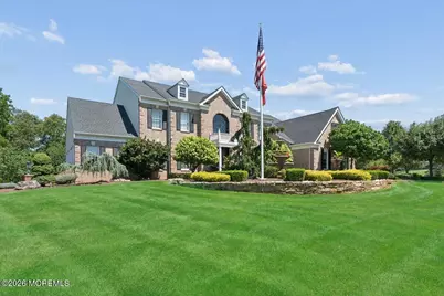 828 Dancer Lane, Manalapan Township, NJ 07726 - Photo 3