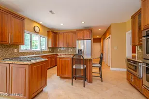 335 Timber Hill Dr, Morganville, NJ 07751 - Photo 15